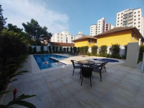 Amplo apartamento Enseada